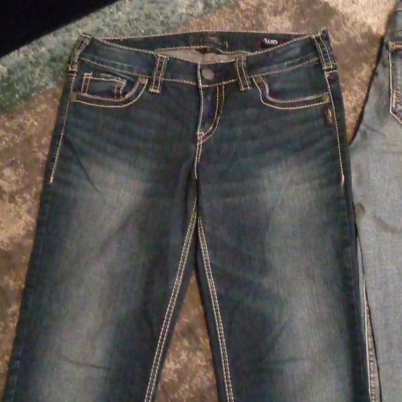 Silver Jeans bundle of 3 pairs - Picture 6 of 17